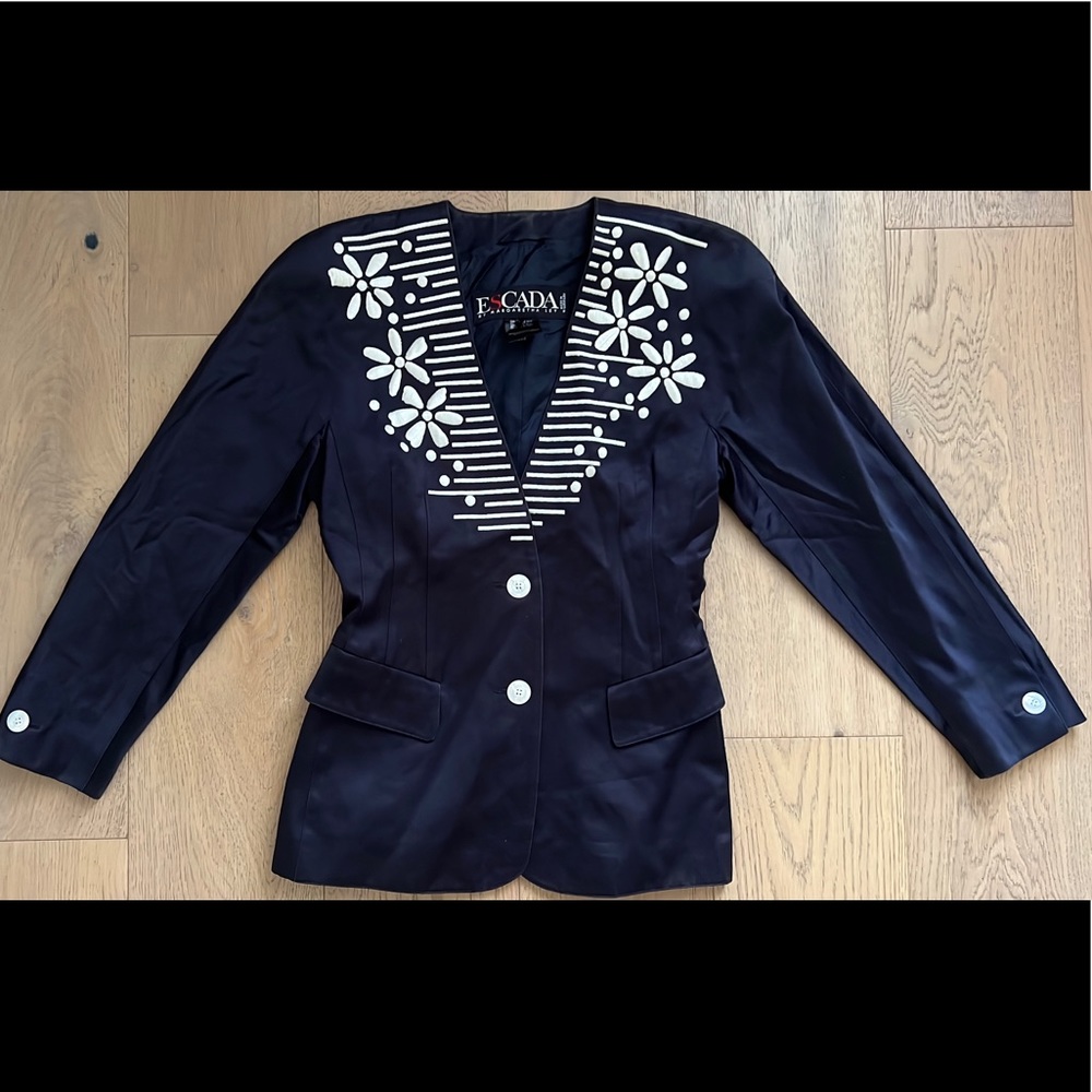 Escada by Margaretha Let Navy Blue Blazer